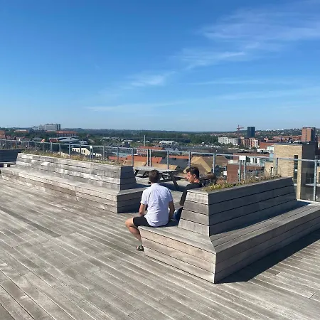 Modern Central Apt With Rooftop, Privat Balcony, & Free Parking, Steps From Aarhus Attractions Exteriör bild