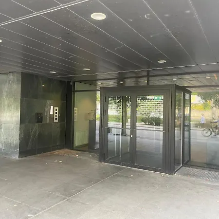 Modern Central Apt With Rooftop, Privat Balcony, & Free Parking, Steps From Aarhus Attractions Exteriör bild