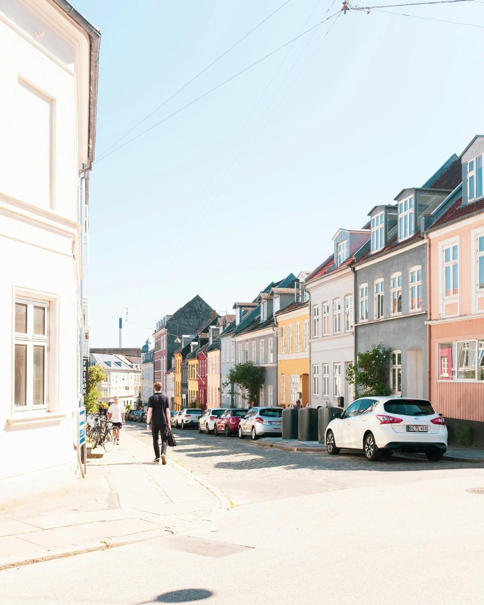 Appart hôtel Modern With Rooftop, Privat Balcony, & Free Parking,next To Attractions *